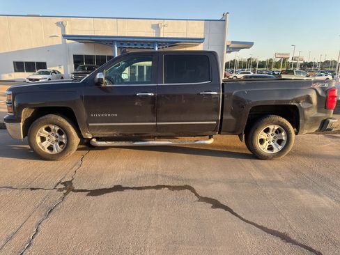 Used 2015 Chevrolet Silverado 1500 LTZ Z71 w/ LTZ Plus Package AWD/4WD image 2
