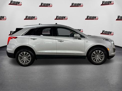 Used 2017 Cadillac XT5 Luxury w/ Driver Awareness Package image 4