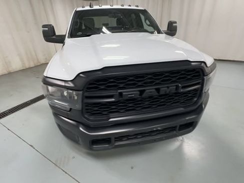 Used 2024 RAM 3500 Tradesman w/ Max Tow Package RWD image 3