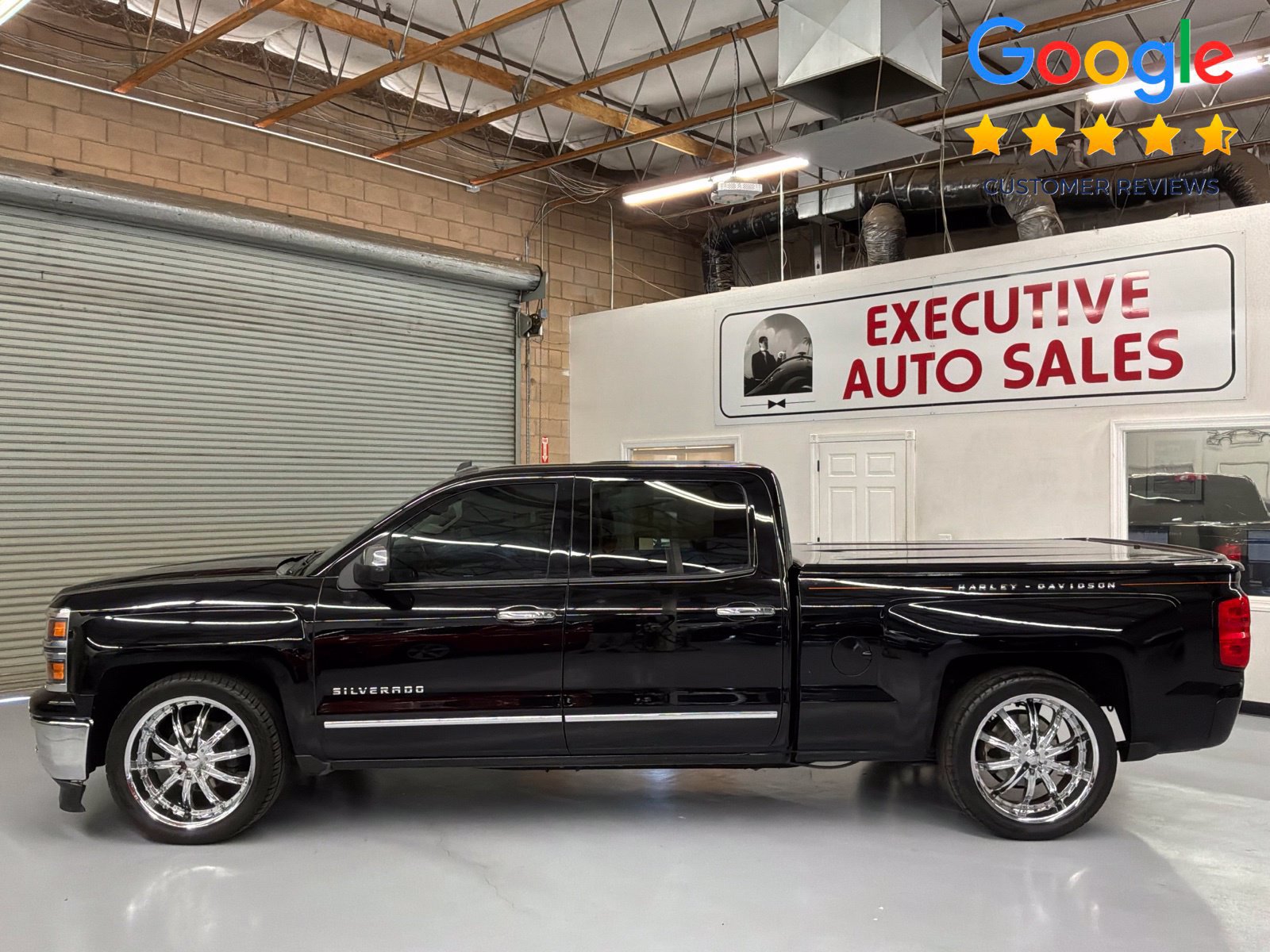 Used 2014 Chevrolet Silverado 1500 LTZ w/ Driver Alert Package RWD image 8