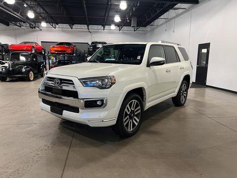 Used 2023 Toyota 4Runner Limited image 7