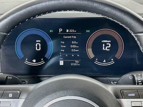 Used 2024 Hyundai Kona SEL FWD image 13