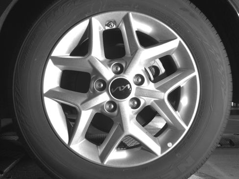 Used 2025 Kia Soul LX w/ LX Technology Package FWD image 14