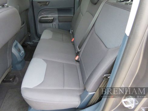 Used 2022 Ford Maverick XL image 16