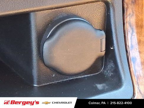 Used 2013 Chevrolet Traverse LT image 26