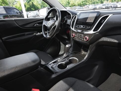 Used 2019 Chevrolet Equinox LT w/ Sun & Navigation Package AWD/4WD image 46