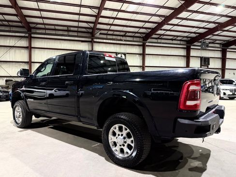 Used 2022 RAM 2500 Laramie AWD/4WD image 7