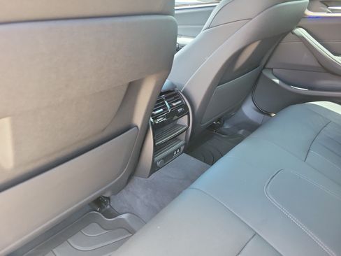 Used 2023 BMW 540i w/ M Sport Package RWD image 14