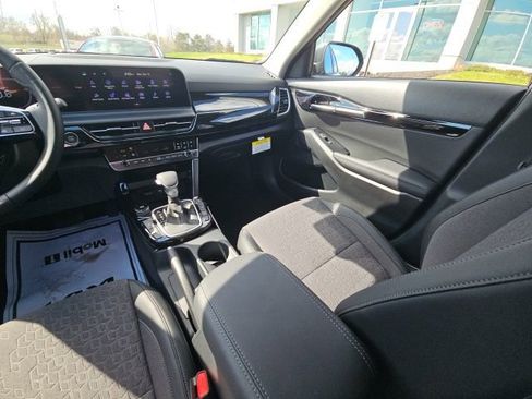 New 2026 Kia Seltos S AWD/4WD image 22