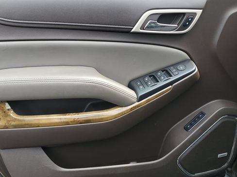 Certified 2016 GMC Yukon Denali RWD image 16