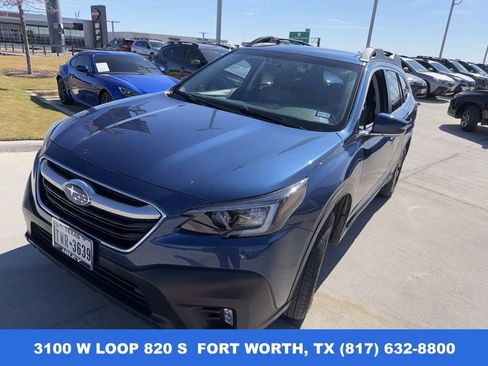 Used 2022 Subaru Outback Premium image 1