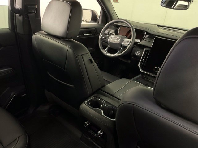 Used 2024 GMC Acadia Elevation w/ LPO, Floor Liner Package FWD image 34