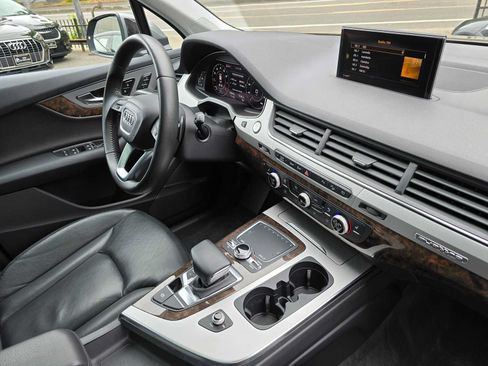 Used 2018 Audi Q7 2.0T Premium Plus AWD/4WD image 10