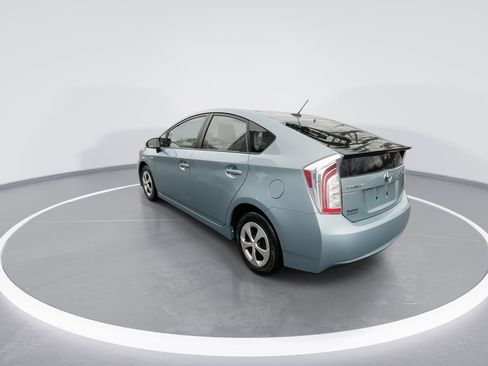 Used 2014 Toyota Prius Three FWD image 13