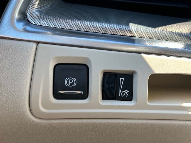 Used 2024 Cadillac XT5 Premium Luxury w/ LPO, Floor Liner Package AWD/4WD image 25