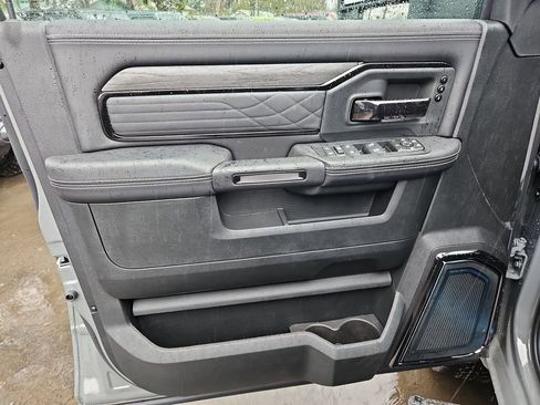 New 2026 RAM 2500 Limited AWD/4WD image 11