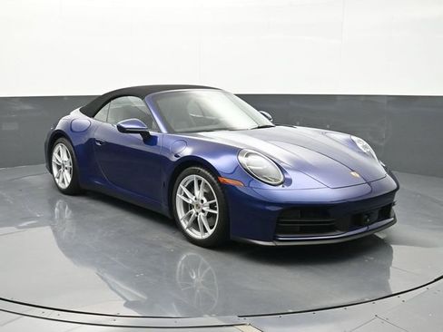 Certified 2025 Porsche 911 Carrera RWD image 18