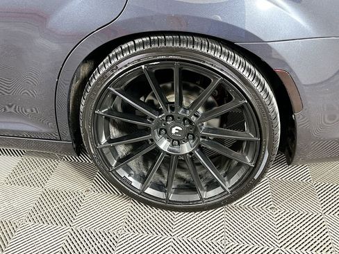 Used 2019 Chrysler 300 Touring w/ Sport Appearance Package image 36