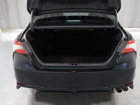 Certified 2020 Toyota Camry SE image 31