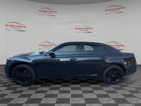 Used 2014 Chrysler 300 S AWD/4WD image 4