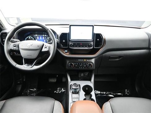 Used 2024 Ford Bronco Sport Outer Banks w/ Tech Package image 26