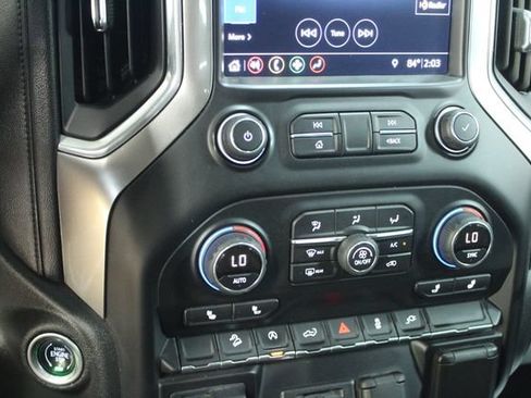 Used 2019 Chevrolet Silverado 1500 LT w/ True North Edition AWD/4WD image 19