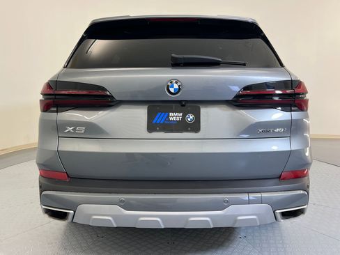 Certified 2024 BMW X5 xDrive40i w/ Parking Assistance Package image 9