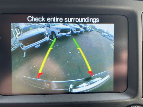 Used 2018 RAM 2500 SLT image 25