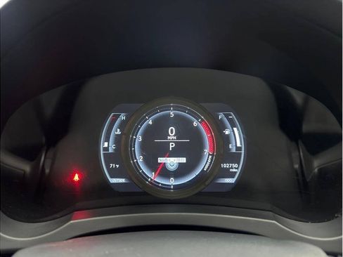 Used 2016 Lexus IS 200t w/ F Sport Package RWD image 12