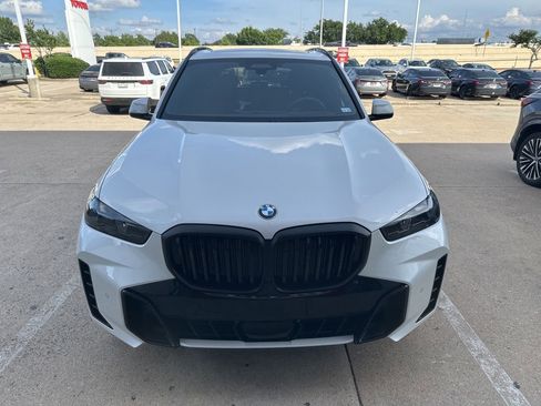 Used 2025 BMW X5 sDrive40i w/ Executive Package RWD image 2