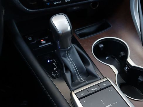 Used 2020 Lexus RX 350L FWD w/ Premium Package image 31