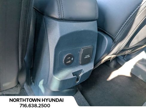 Used 2023 Ford Maverick Lariat w/ Lariat Luxury Package AWD/4WD image 29