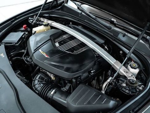 Used 2016 Cadillac CTS V w/ Luxury Package image 33