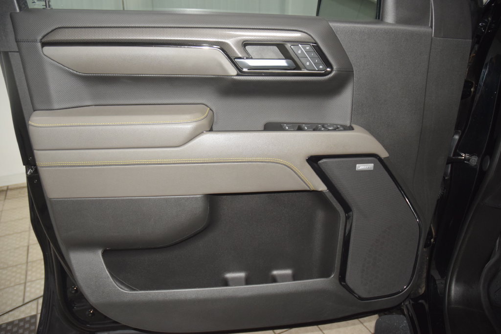 Used 2023 Chevrolet Silverado 1500 ZR2 w/ Technology Package AWD/4WD image 53