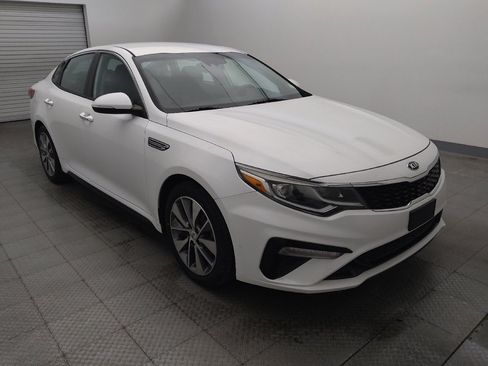 Used 2019 Kia Optima S FWD image 13
