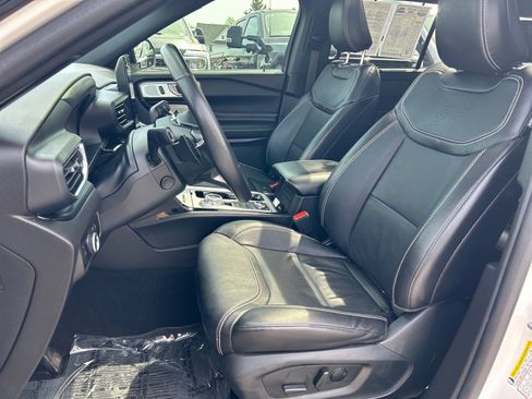Certified 2023 Ford Explorer ST w/ Equipment Group 401A AWD/4WD image 10