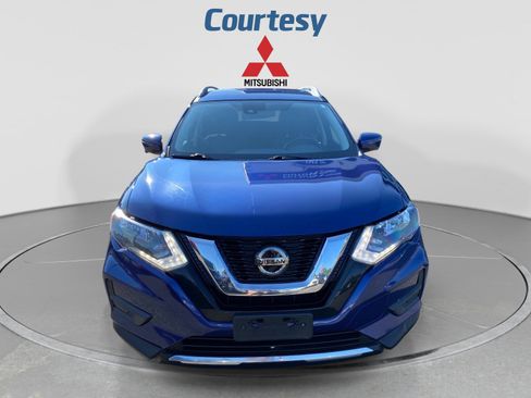 Used 2020 Nissan Rogue SV w/ Premium Package AWD/4WD image 11