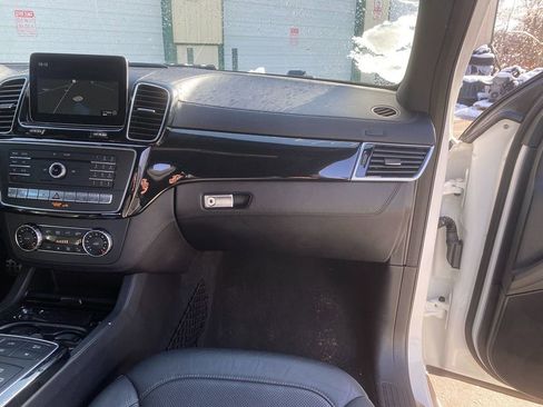 Used 2017 Mercedes-Benz GLE 43 AMG 4MATIC image 29