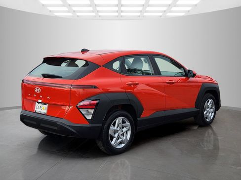 New 2026 Hyundai Kona SE image 5