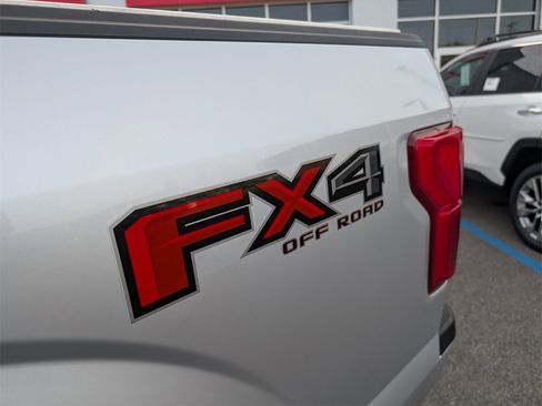 Used 2019 Ford F150 Platinum w/ Equipment Group 701A Luxury image 38