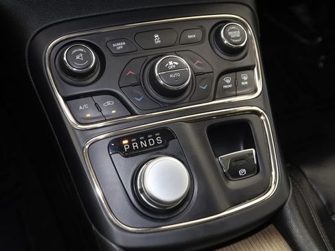 Used 2015 Chrysler 200 C w/ Navigation & Sound Group I AWD/4WD image 24