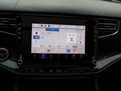 Used 2022 Jeep Wagoneer Series III w/ Premium Group I image 28