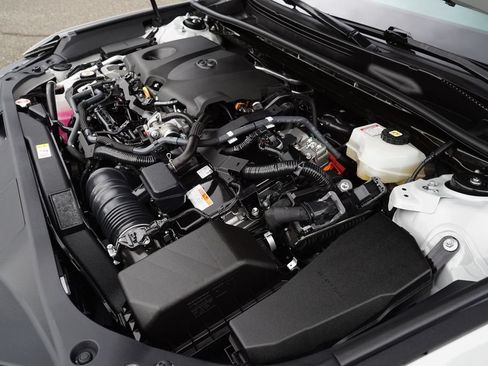 Used 2022 Toyota Avalon Limited w/ Advanced Safety Package FWD image 42