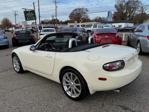 Used 2006 MAZDA MX-5 Miata Sport image 3