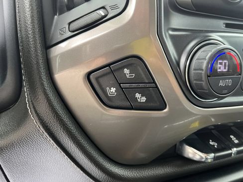 Used 2018 Chevrolet Silverado 3500 High Country w/ Duramax Plus Package AWD/4WD image 27