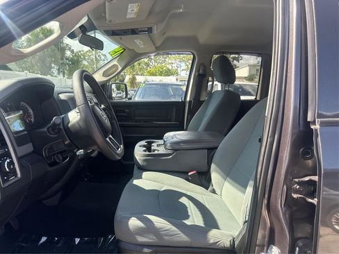 Used 2019 RAM 1500 Express w/ Express Value Package AWD/4WD image 9