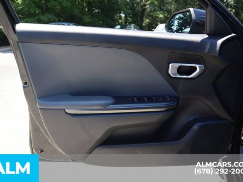 Used 2025 Kia K4 FWD image 15