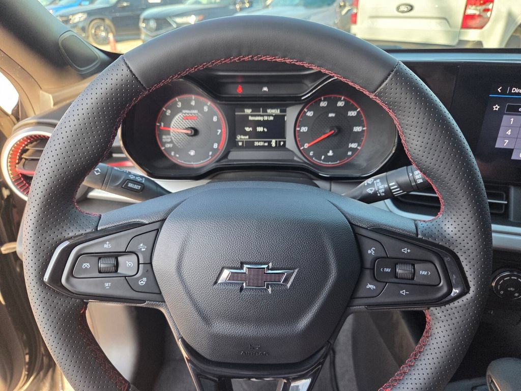 Certified 2024 Chevrolet Trax RS FWD image 27