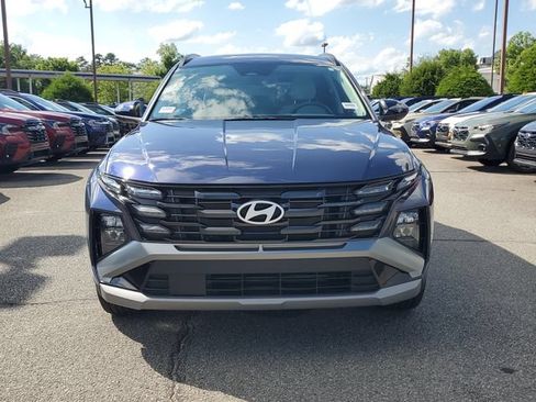 Used 2025 Hyundai Tucson SEL FWD image 2