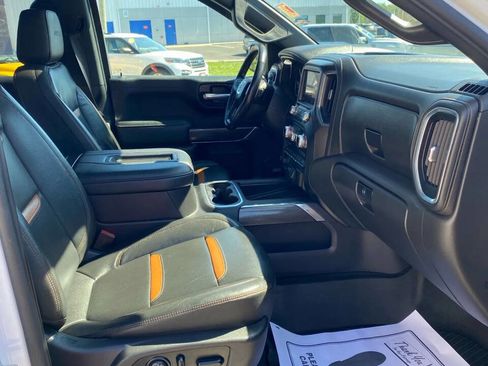 Used 2021 GMC Sierra 1500 AT4 w/ AT4 Premium Package image 33
